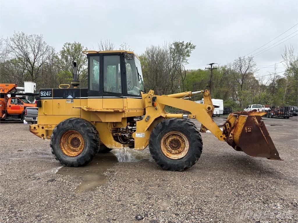 CAT 924F Utovarivači na točkove