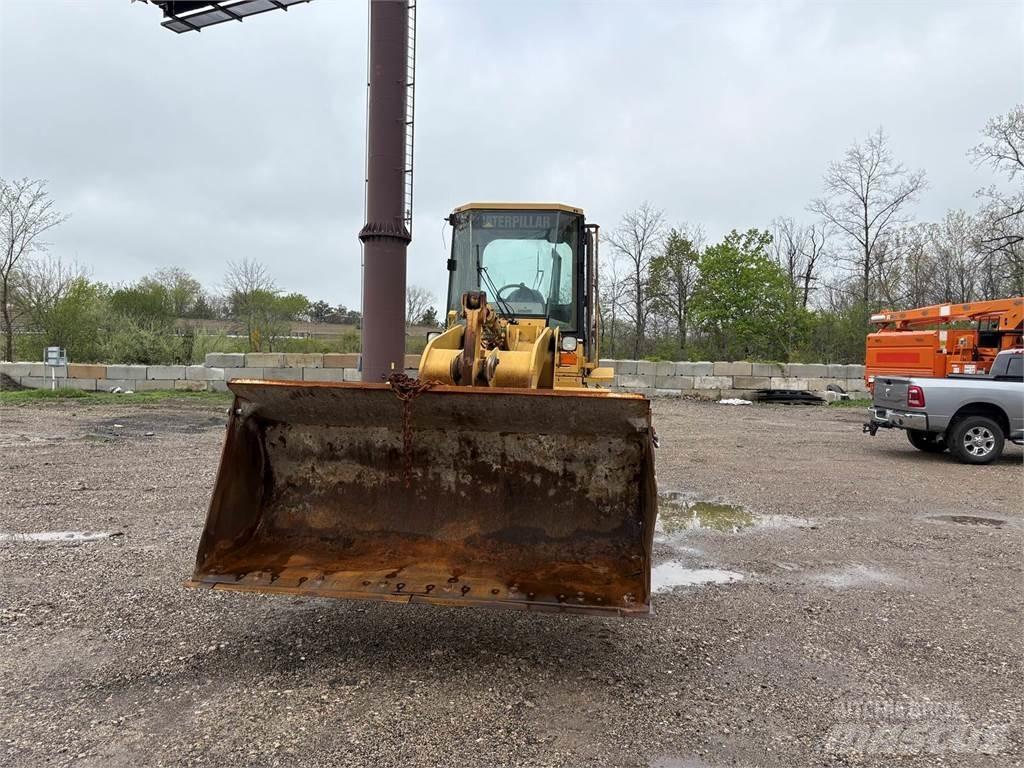 CAT 924F Utovarivači na točkove