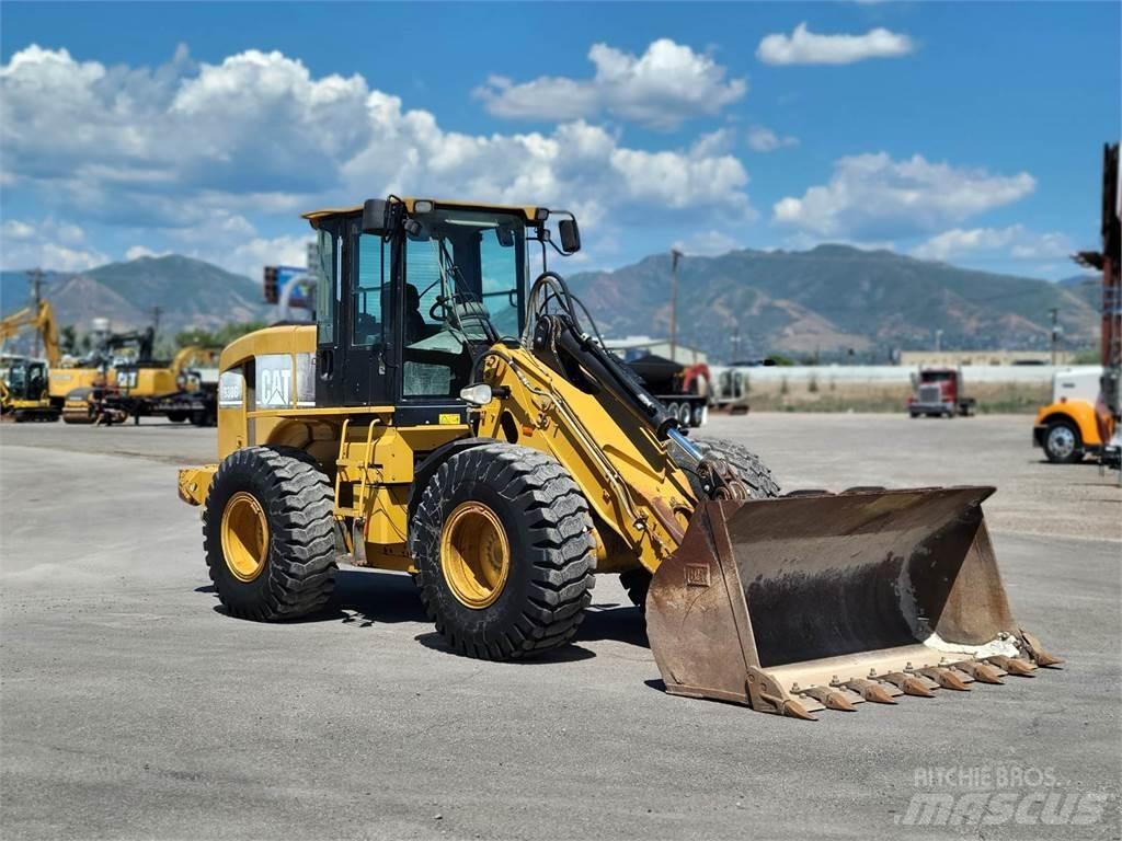 CAT 930G Utovarivači na točkove