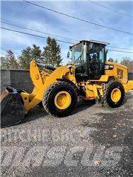 CAT 930M Utovarivači na točkove