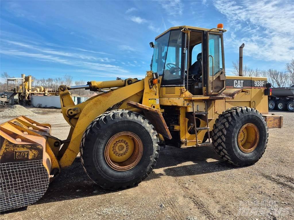 CAT 938F Utovarivači na točkove