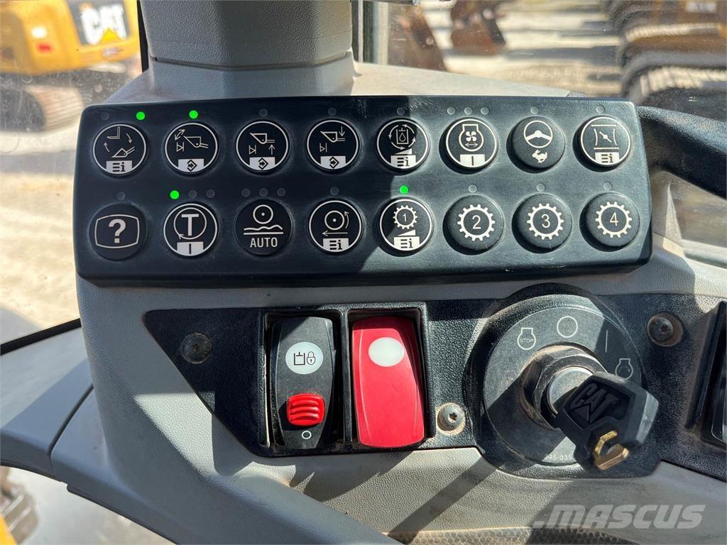 CAT 938K Utovarivači na točkove