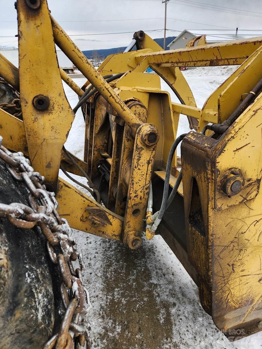 CAT 966C Utovarivači na točkove