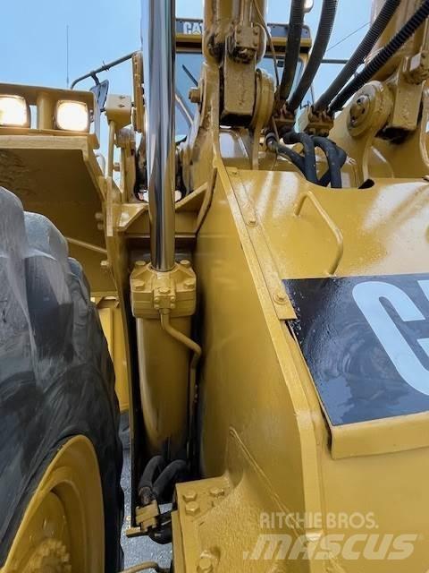 CAT 988B Utovarivači na točkove