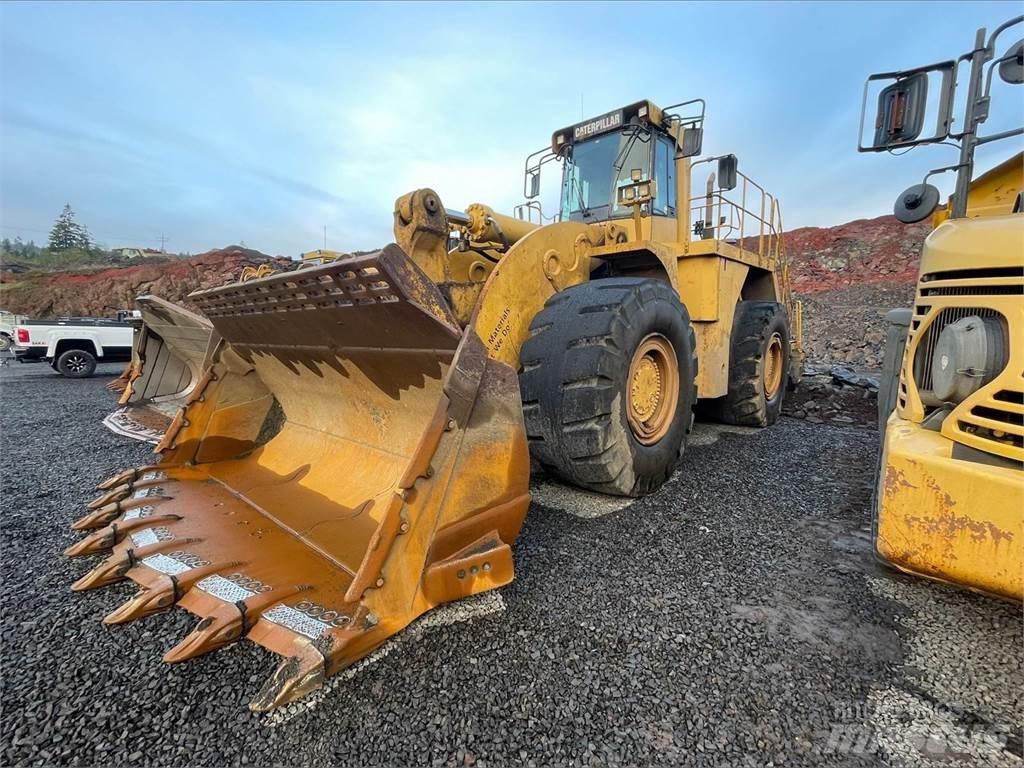 CAT 990 Utovarivači na točkove