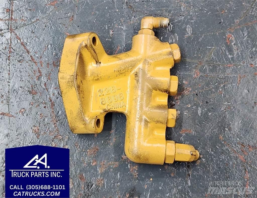 CAT C7 Ostale kargo komponente