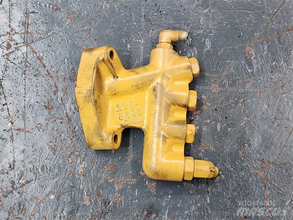CAT C7 Ostale kargo komponente