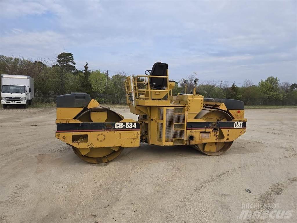 CAT CB-534 Valjci sa jednim bubnjem