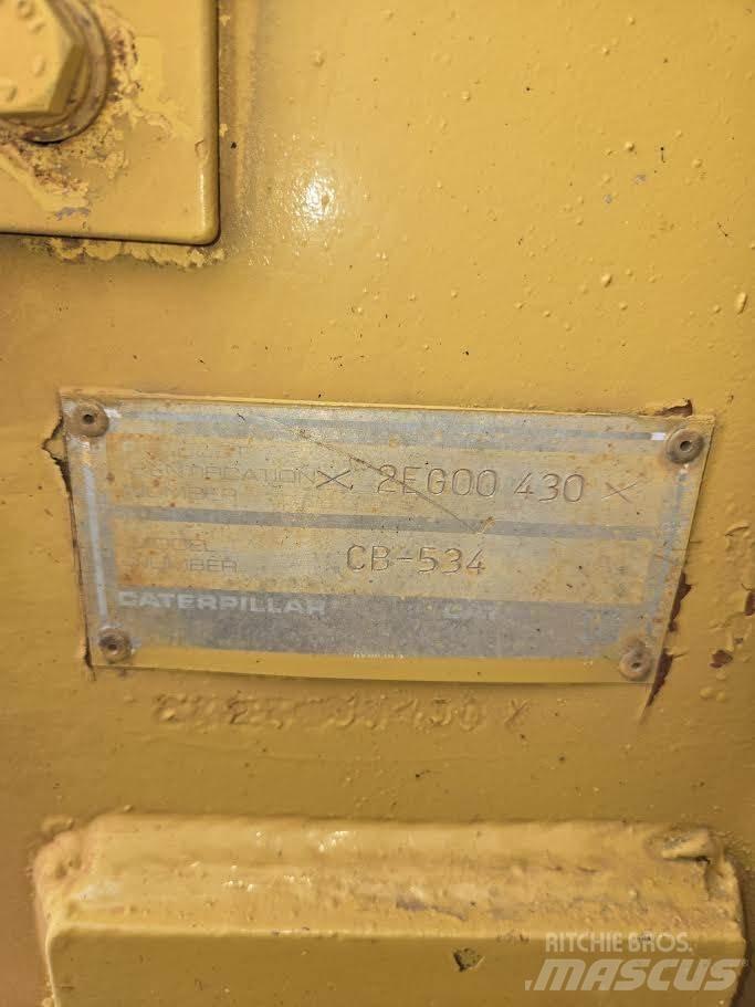 CAT CB-534 Valjci sa jednim bubnjem