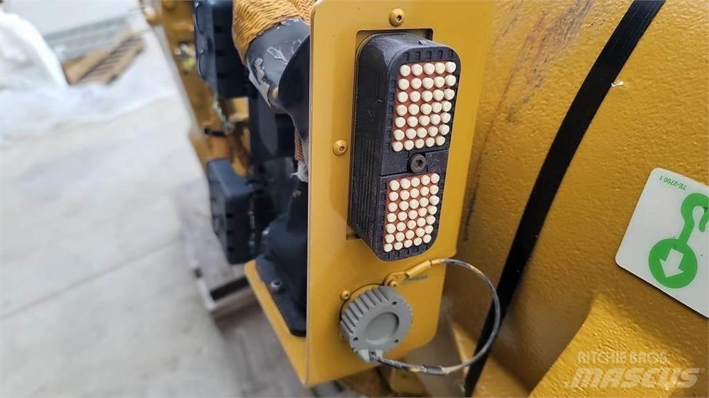CAT CX48 Menjači