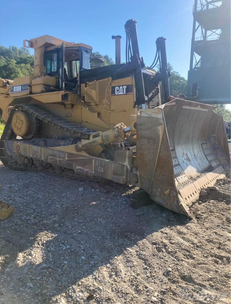 CAT D10R Buldožeri guseničari