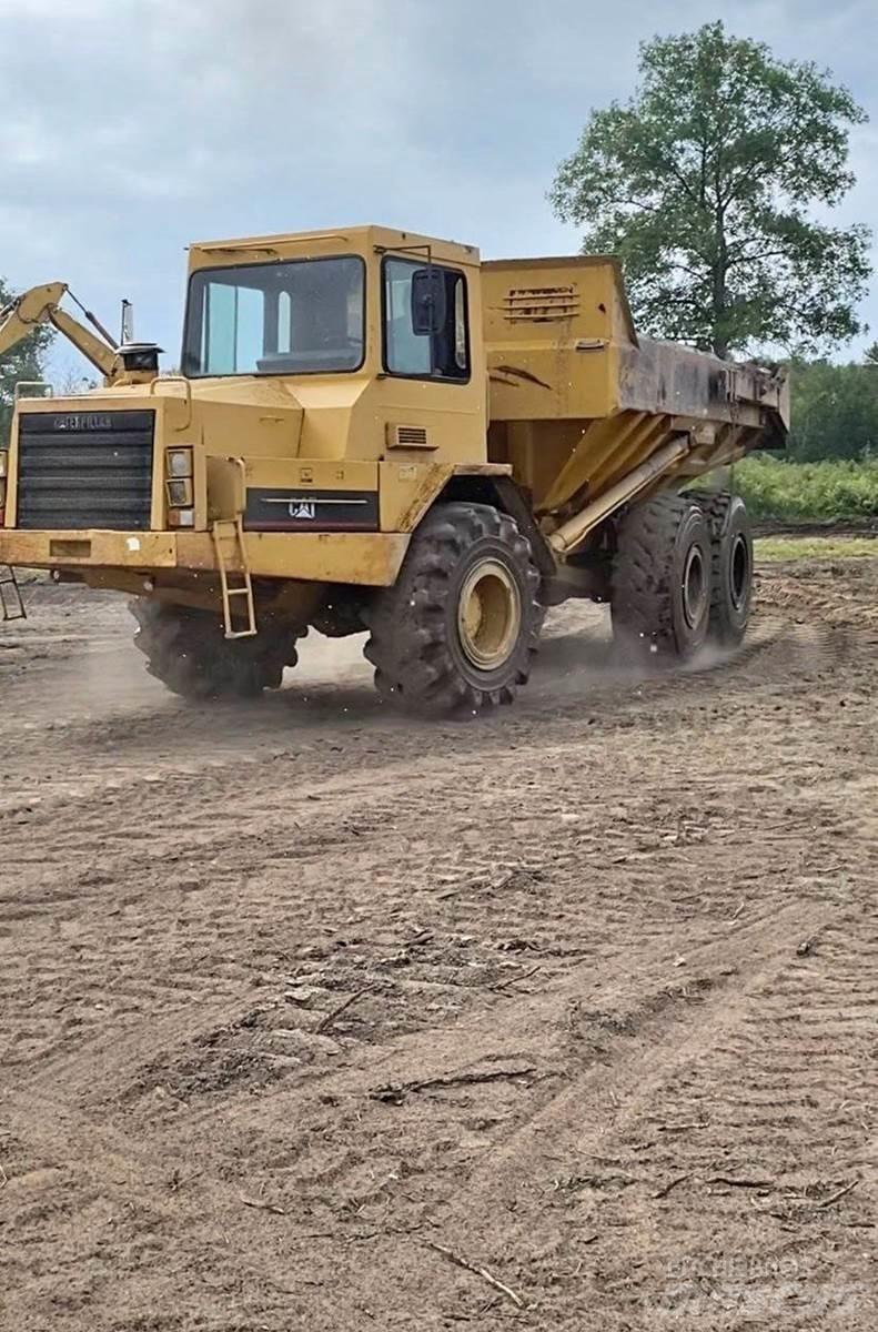 CAT D250B Zglobni damperi