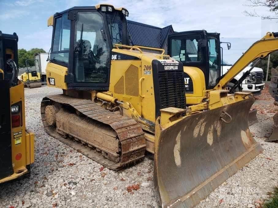 CAT D4K XL Buldožeri guseničari