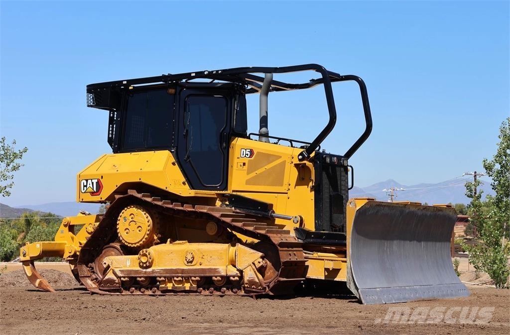 CAT D5 XL Buldožeri guseničari