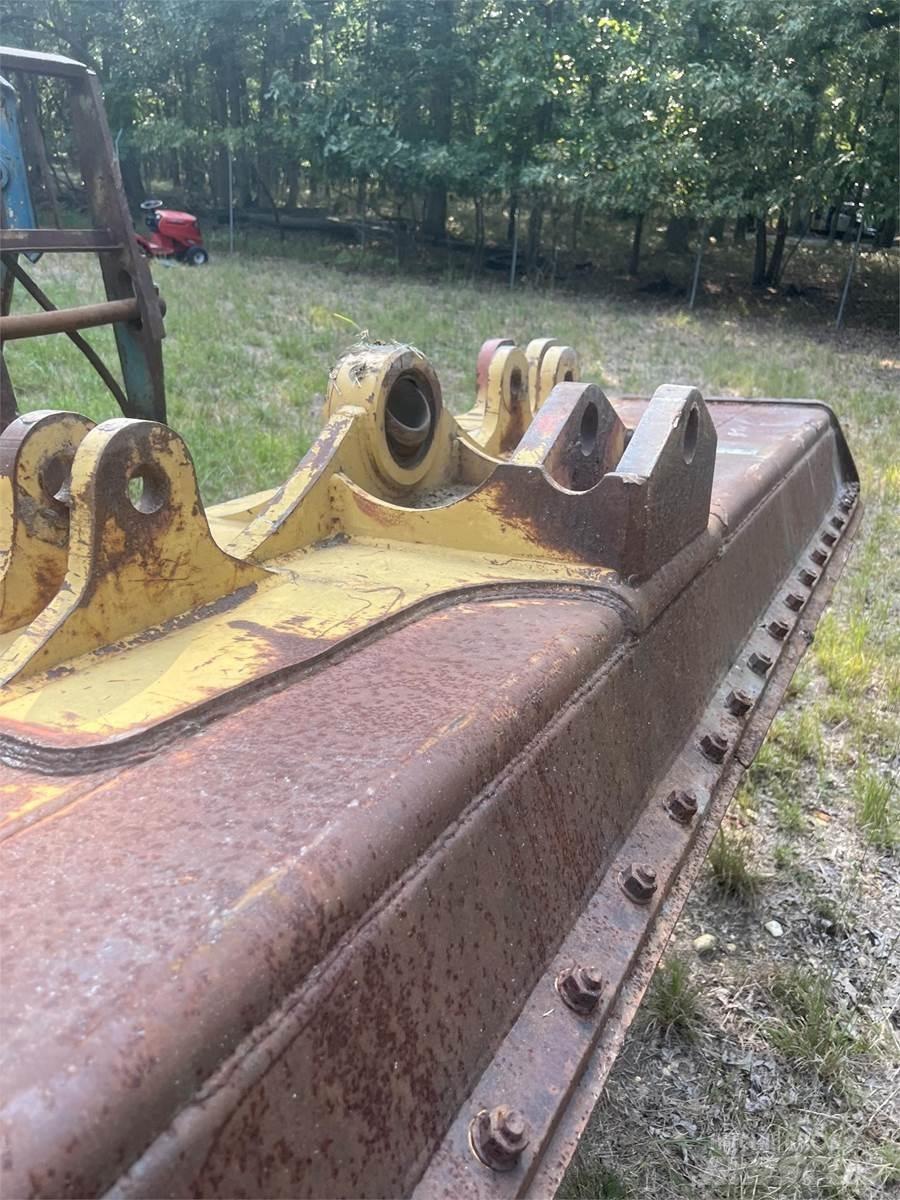 CAT D5M Daske / noževi