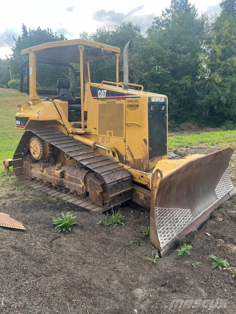 CAT D5N Buldožeri guseničari