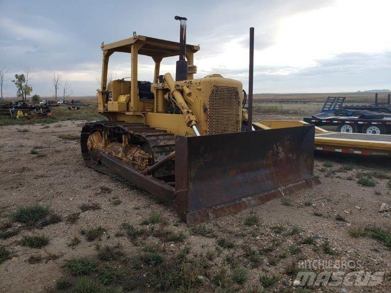 CAT D6C Buldožeri guseničari