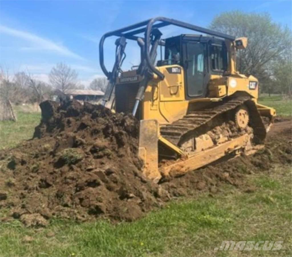 CAT D6T XW Buldožeri guseničari