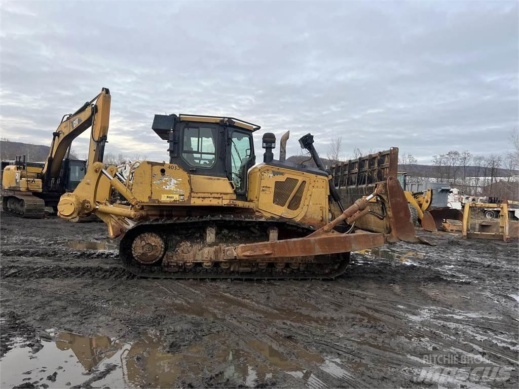 CAT D7E Buldožeri guseničari
