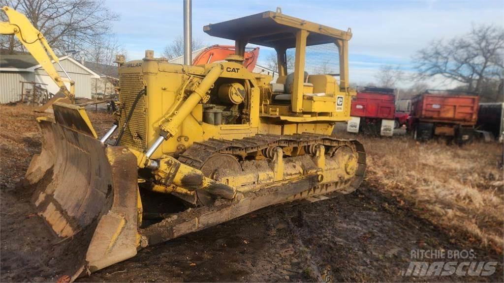 CAT D7F Buldožeri guseničari