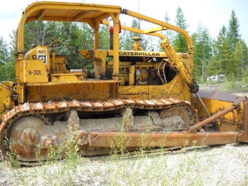 CAT D8H Buldožeri guseničari