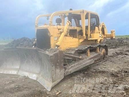 CAT D8H Buldožeri guseničari