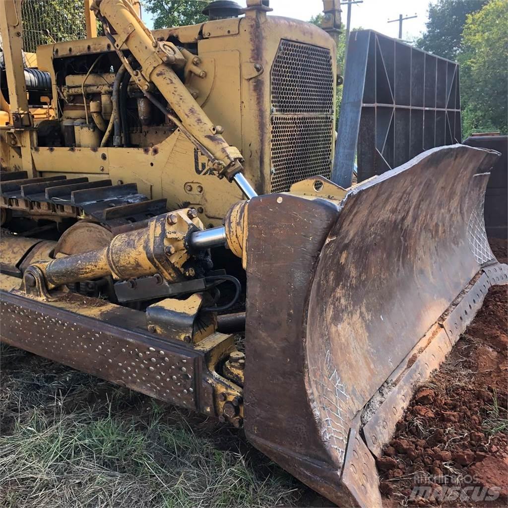 CAT D8H Buldožeri guseničari