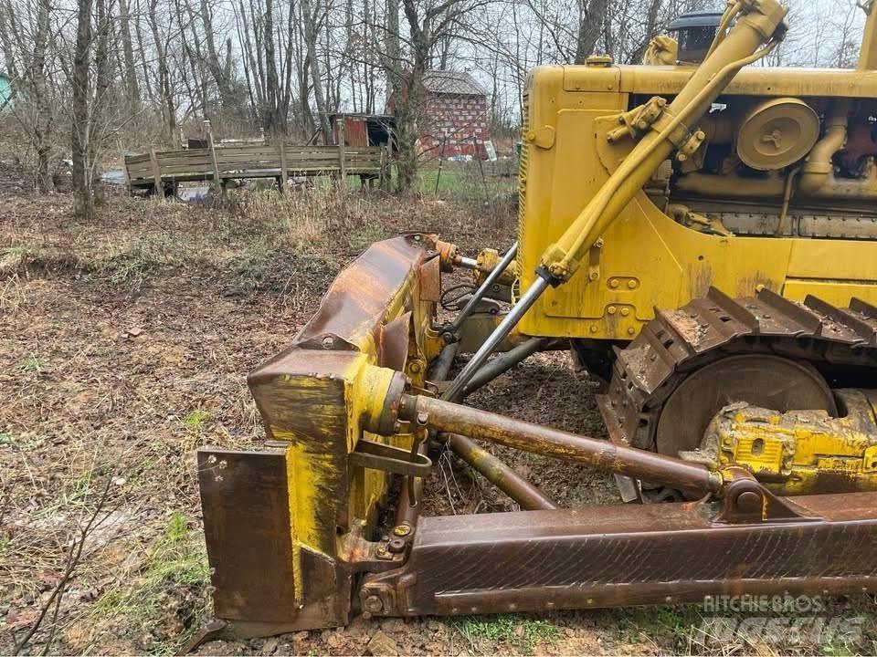 CAT D8H Buldožeri guseničari
