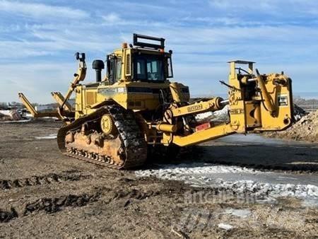 CAT D8R Buldožeri guseničari