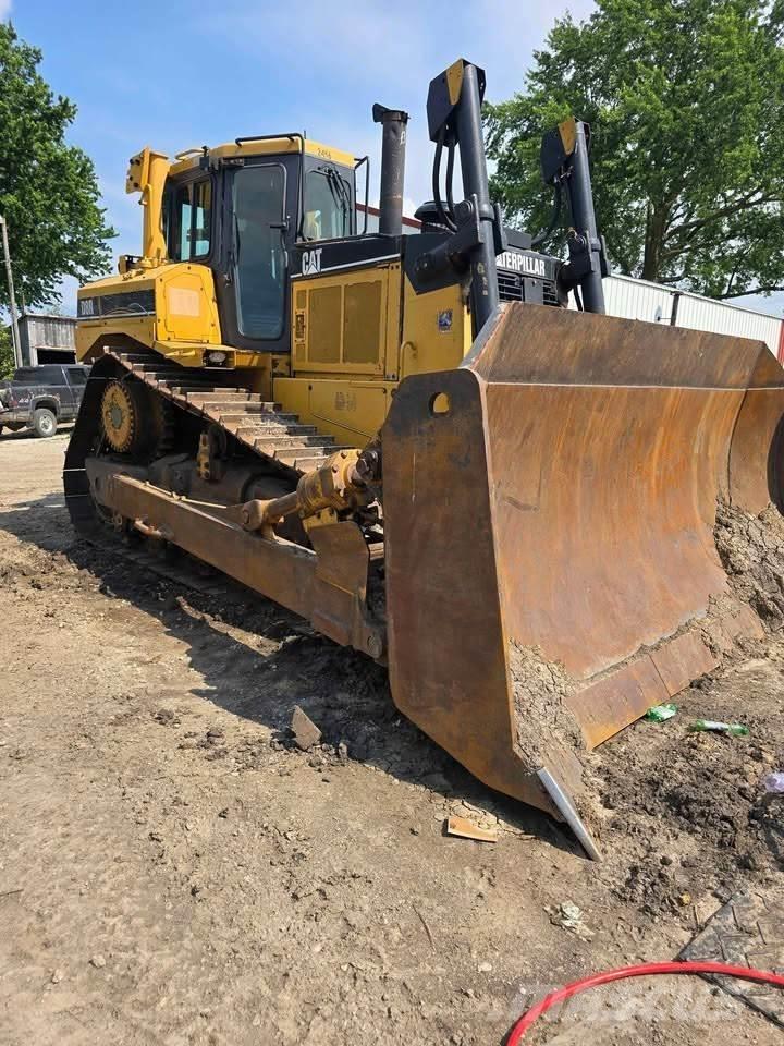 CAT D8R Buldožeri guseničari