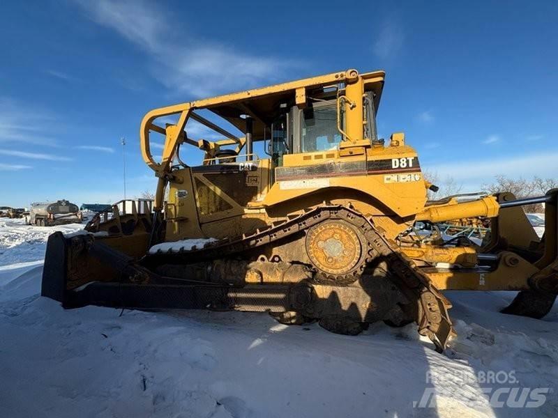 CAT D8T Buldožeri guseničari