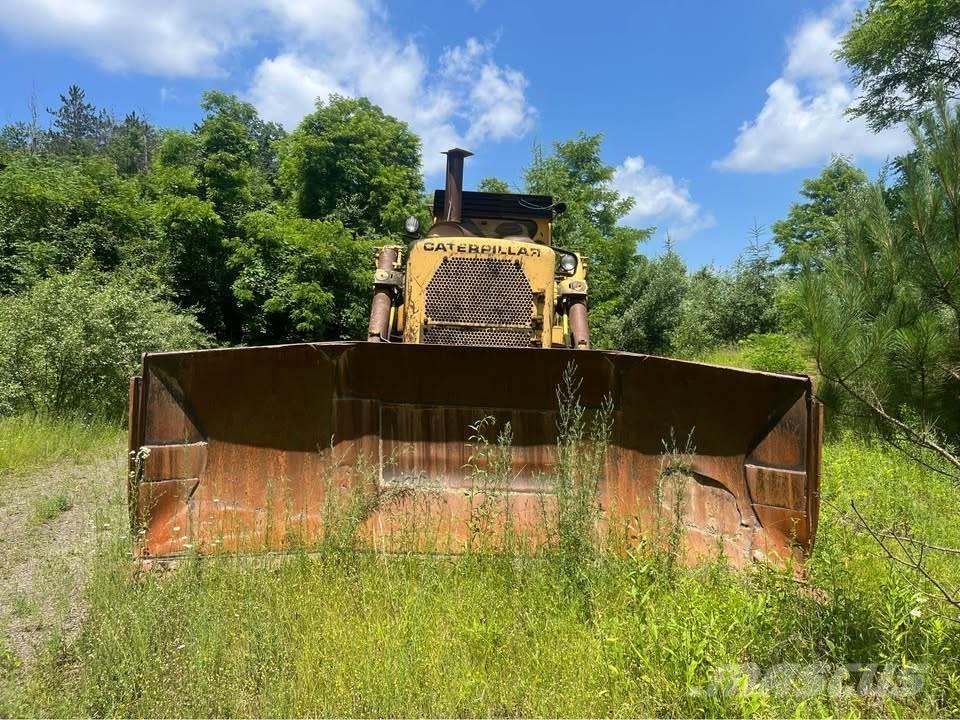 CAT D9H Buldožeri guseničari