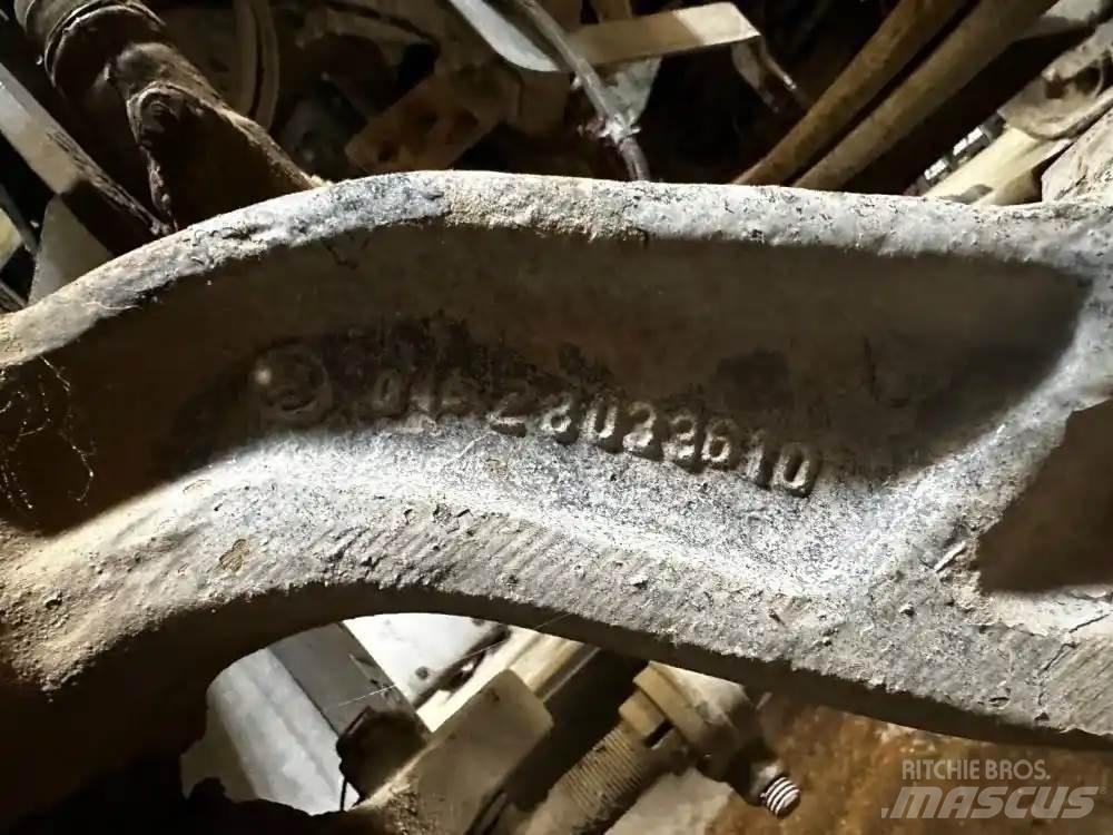  Dana 367 Osovine