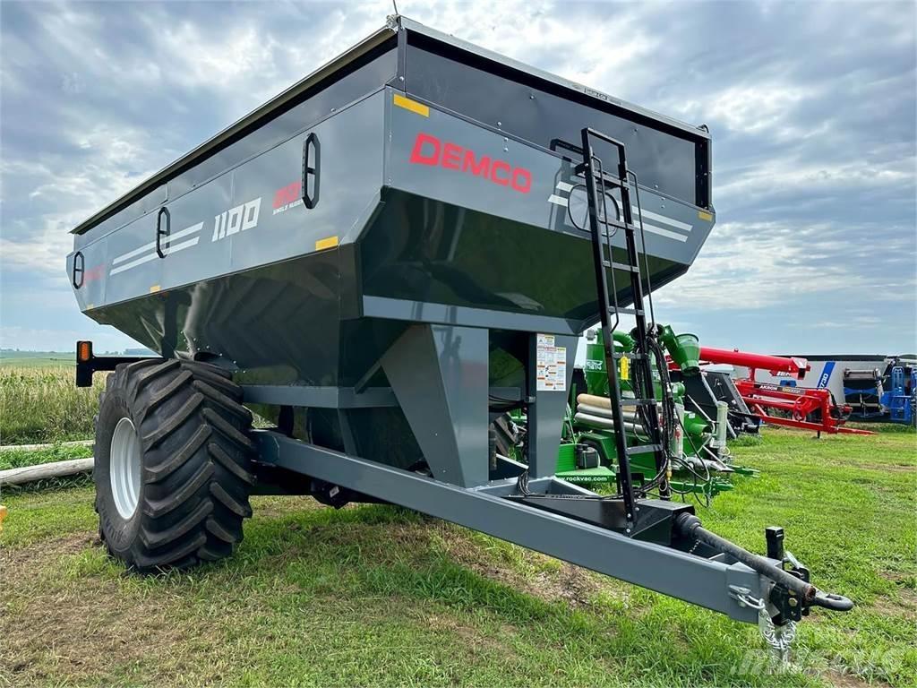 Demco 1100 Prikolice za zrno