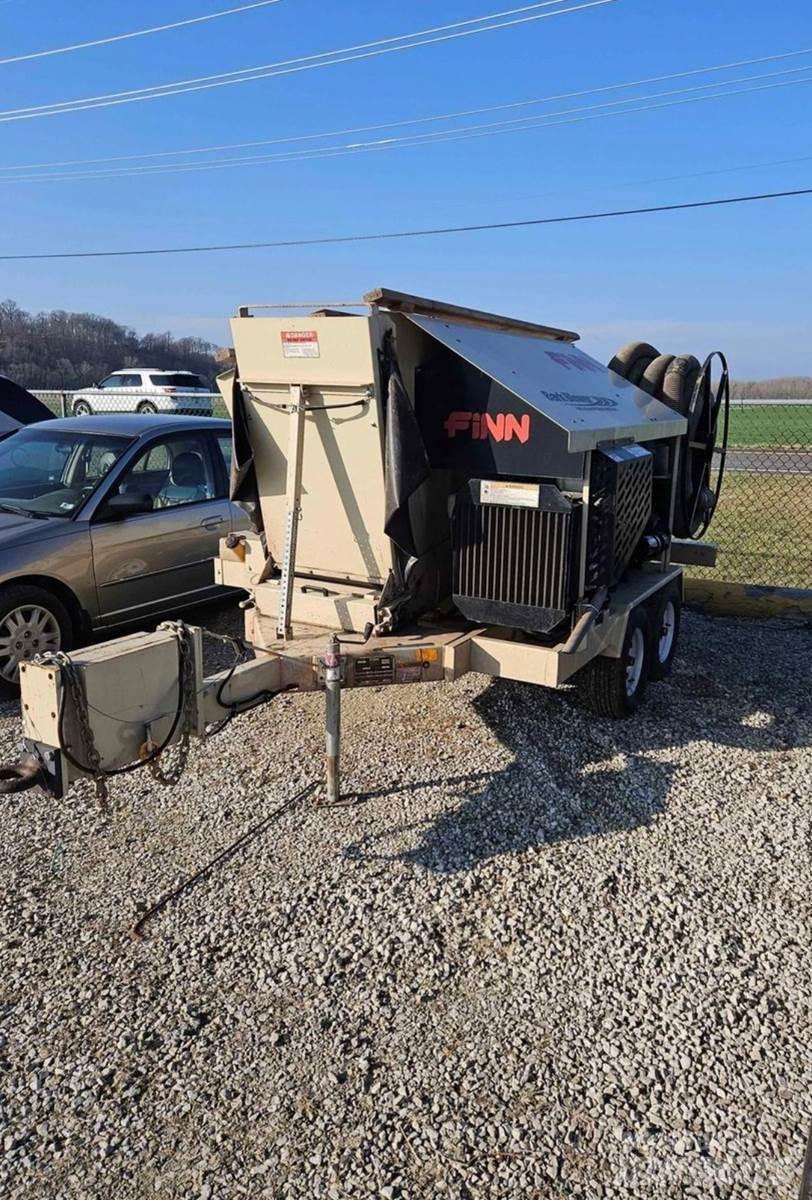 Finn BB302 Komunalna vozila za opštu namenu