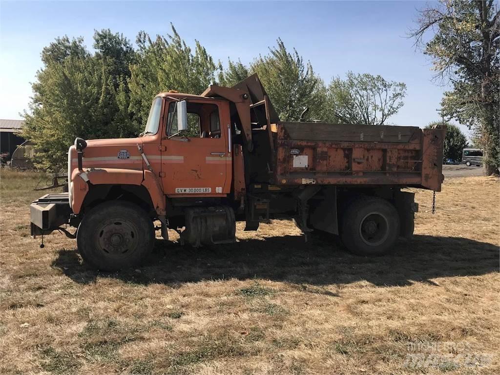 Ford 8000 Kiperi kamioni