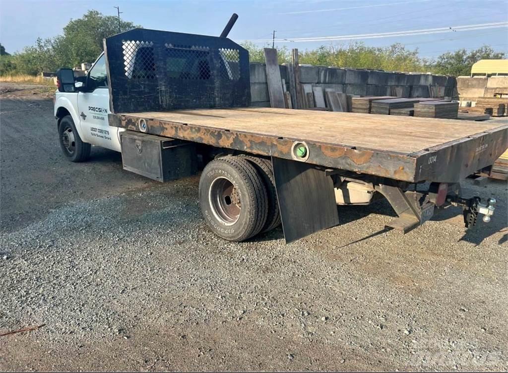 Ford F-350 Kamioni sa otvorenim sandukom