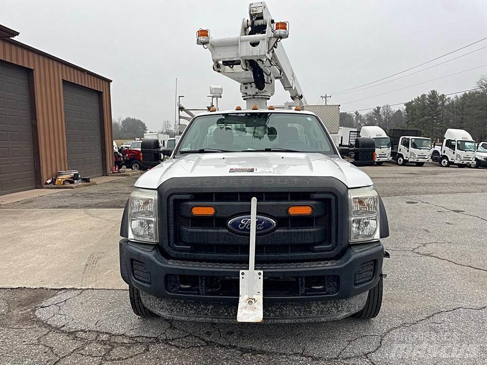 Ford F-450 Auto korpe