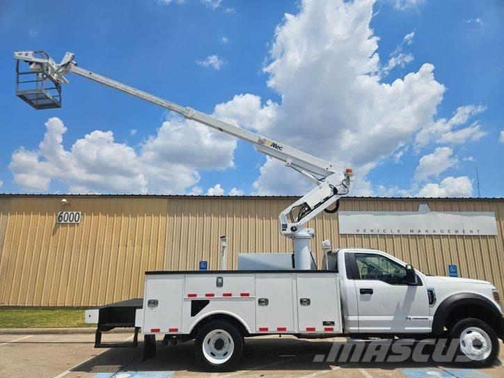 Ford F-450 Auto korpe