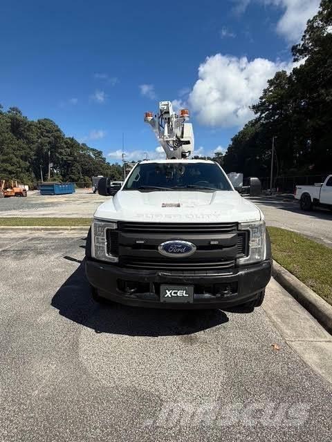 Ford F-450 Auto korpe