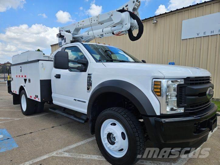 Ford F-550 Auto korpe