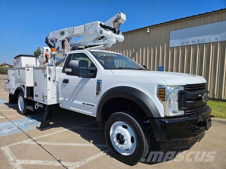Ford F-550 Auto korpe