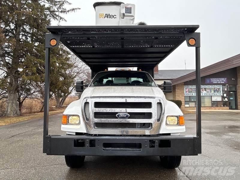 Ford F-750 Auto korpe