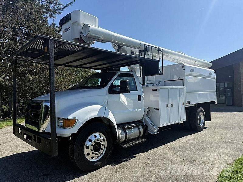 Ford F-750 Auto korpe