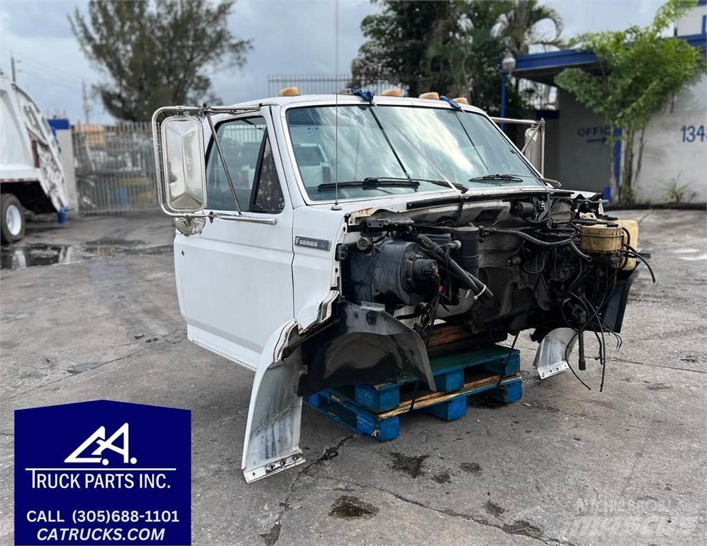 Ford F-800 Ostale kargo komponente