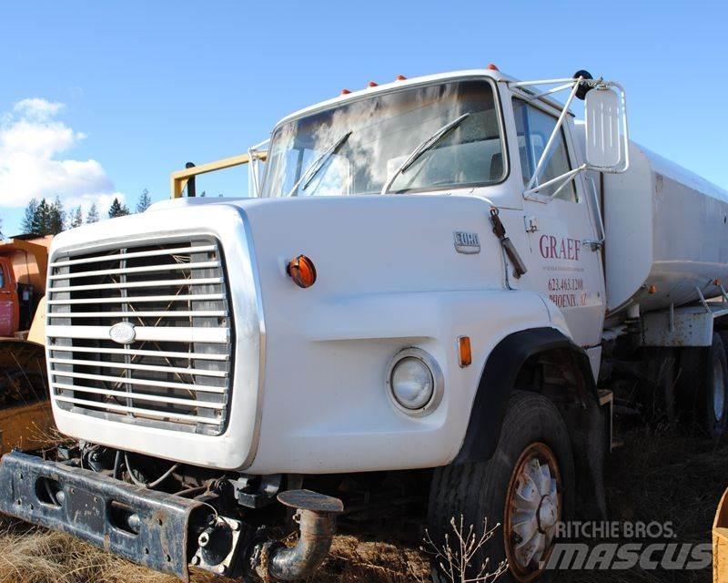 Ford LTS8000 Kamioni cisterne