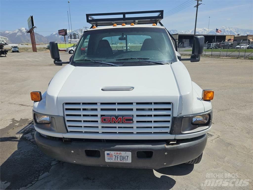 GMC C5500 Kamioni sa otvorenim sandukom