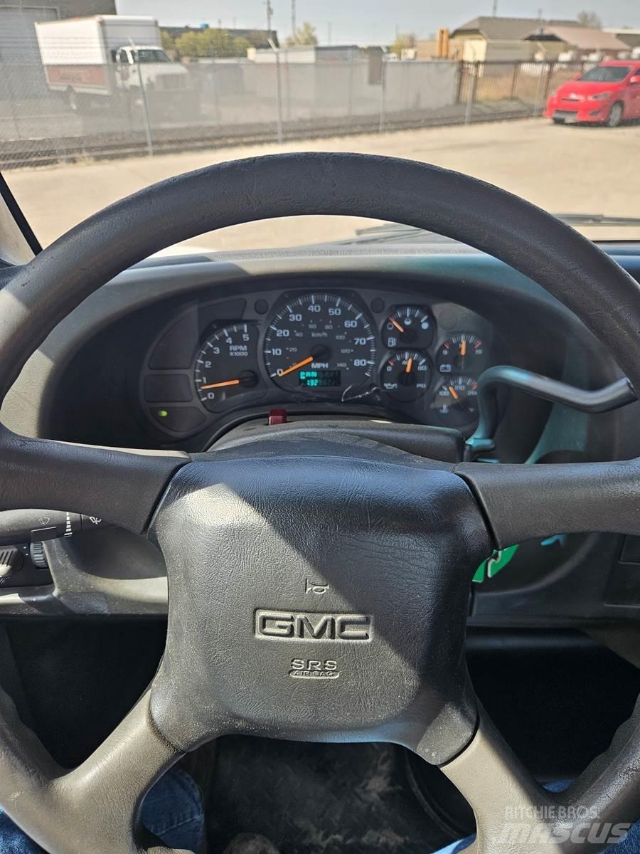 GMC C5500 Kamioni sa otvorenim sandukom