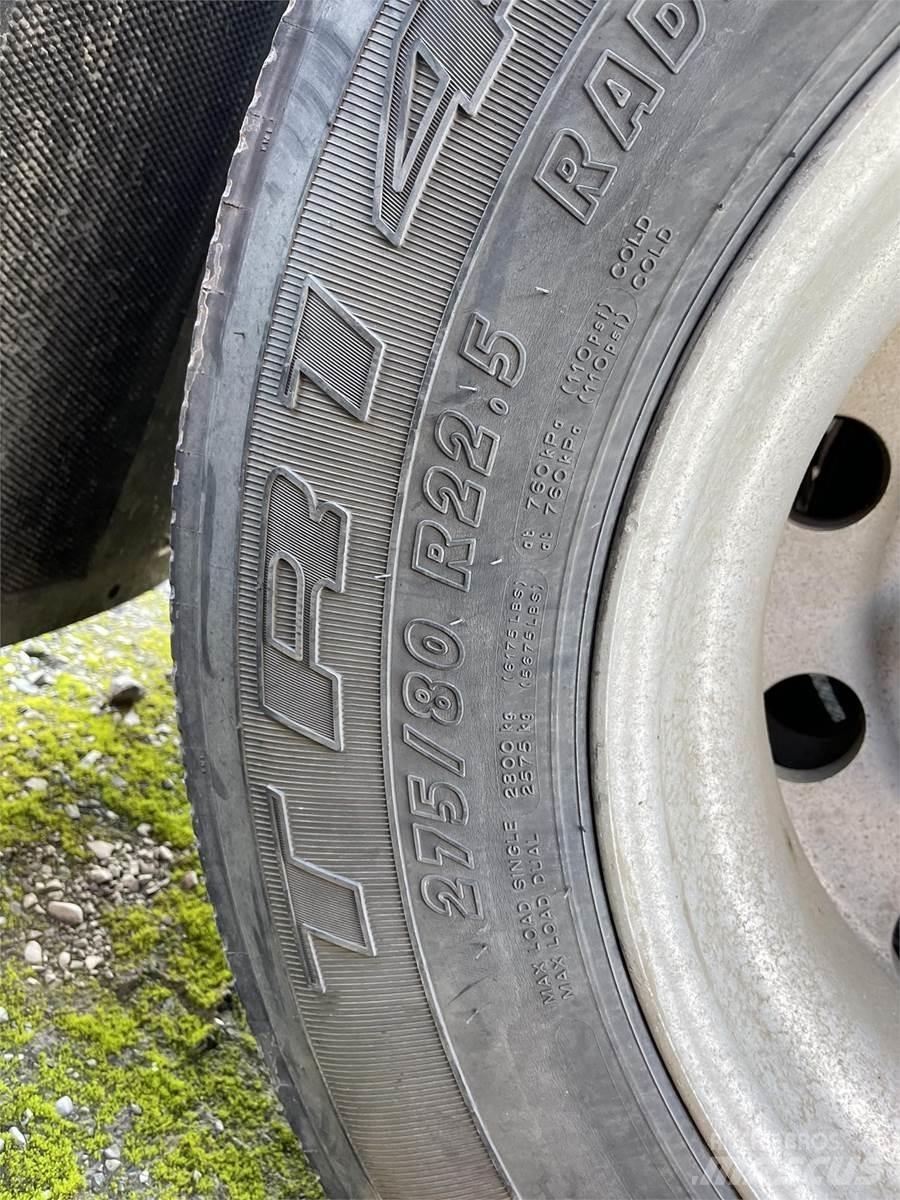  J & L Prikolice za cisterne