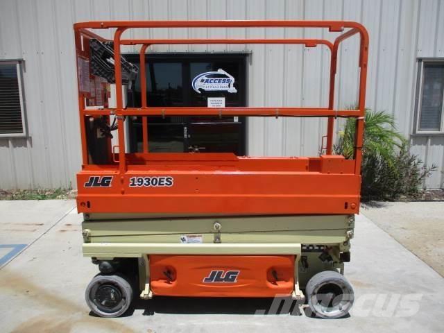 JLG 1930ES Makazaste platforme
